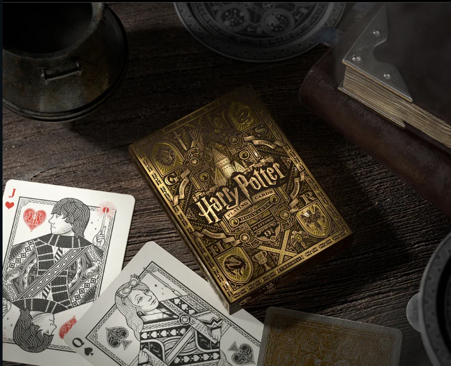 HUFFLEPUFF YELLOW HARRY POTTER PLAYING CARDS - Image 2