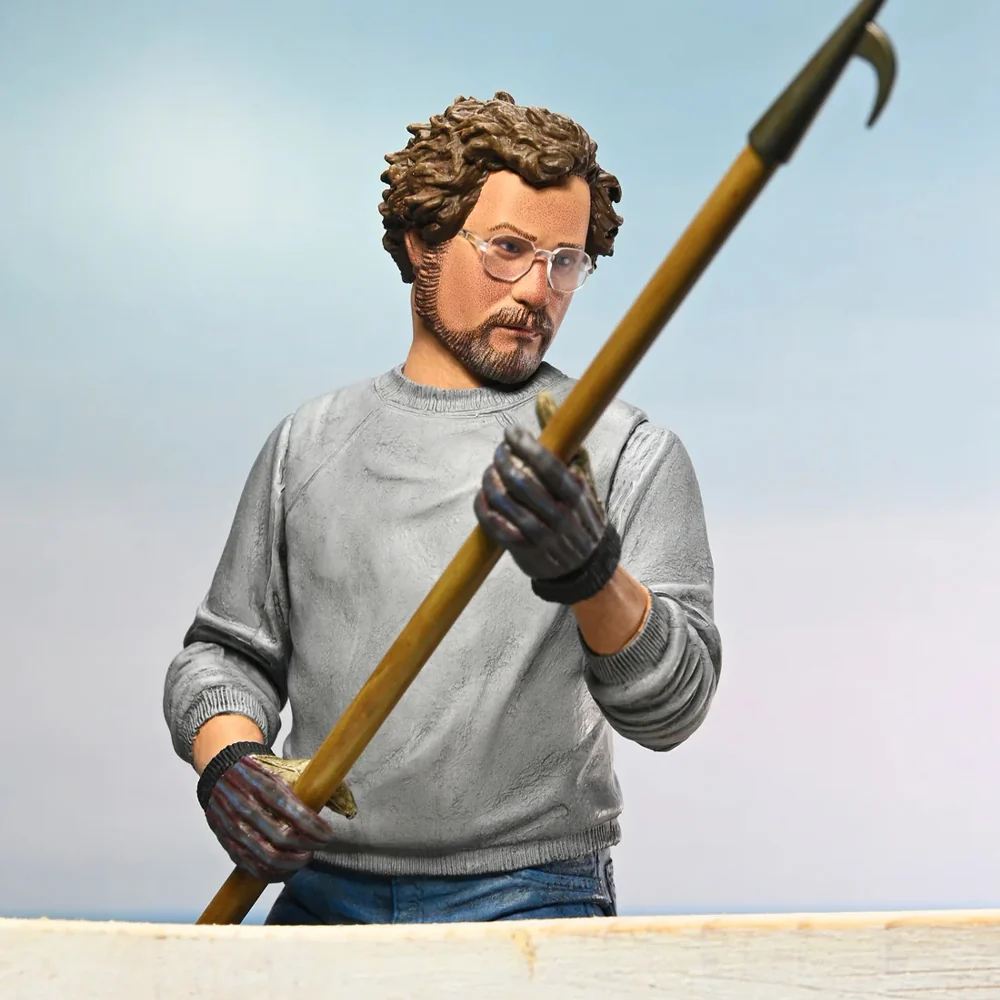 JAWS - 7 in Scale Action Figure – Ultimate Matt Hooper (Amity Arrival) 50th Anniversary Figure - Image 2