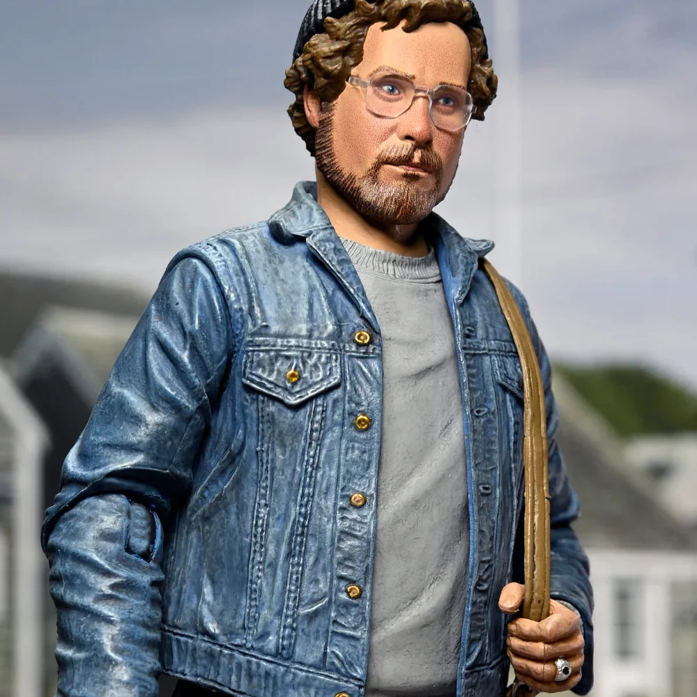 JAWS - 7 in Scale Action Figure – Ultimate Matt Hooper (Amity Arrival) 50th Anniversary Figure - Image 5