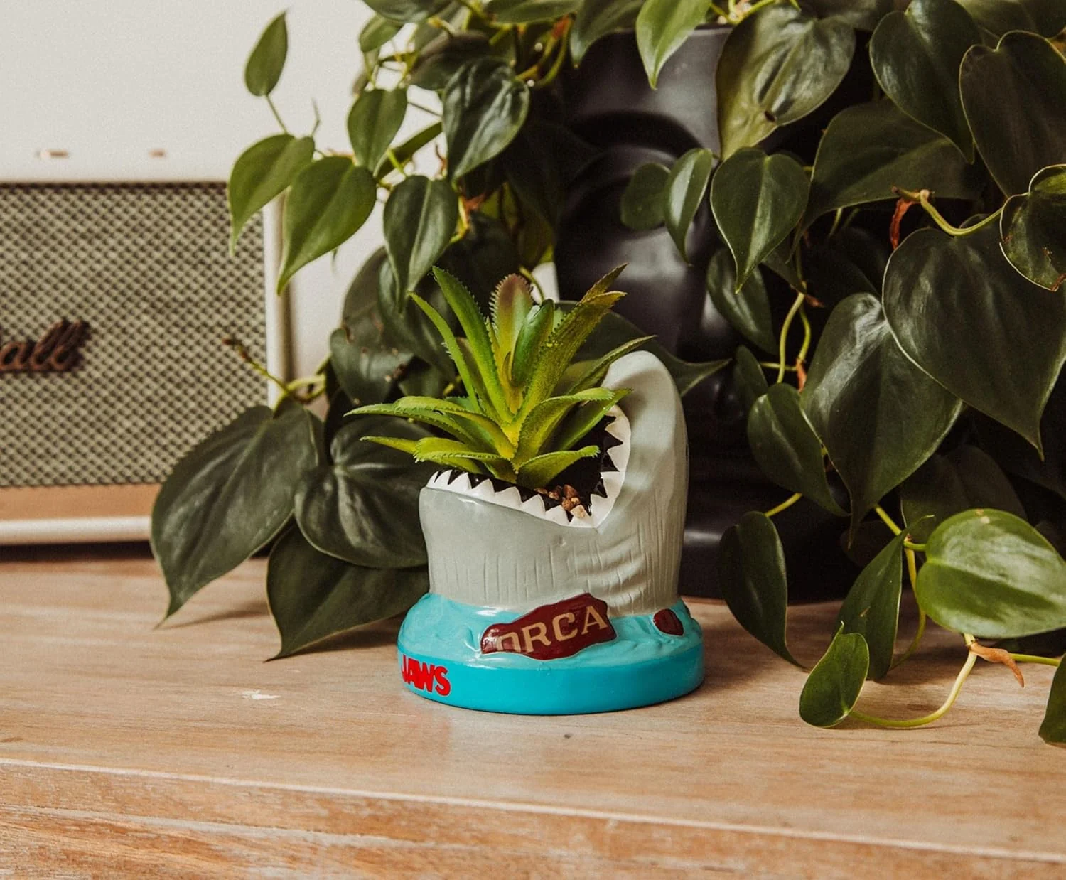 JAWS SHARK ATTACK MINI CERAMIC PLANTER - Image 6
