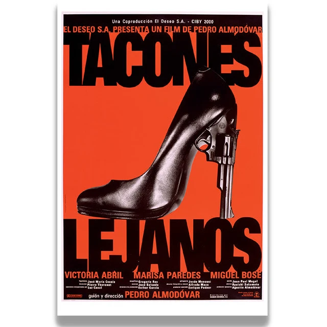 TACONES LEJANOS POSTCARD